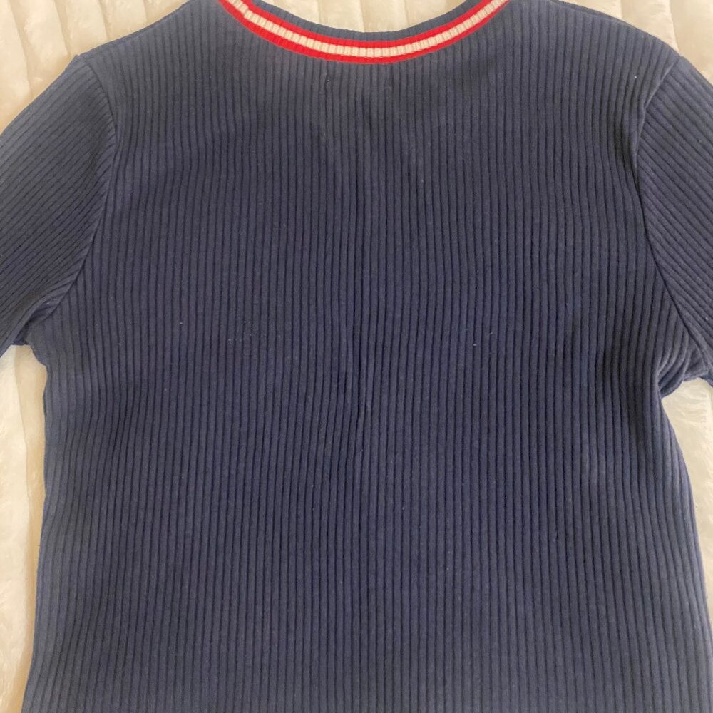 ๐ Navy 3/4 Length Sleeve Grunge Stretch Top - Picture 4 of 6